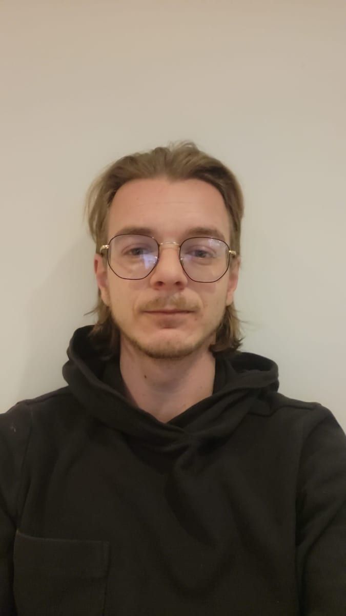Profil von Lloyd